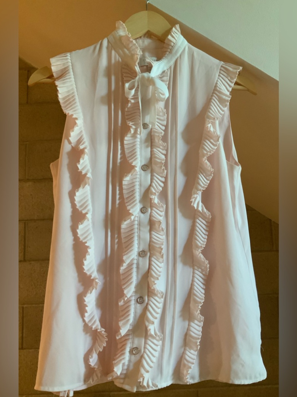 Ted baker ruffle top sz 2.